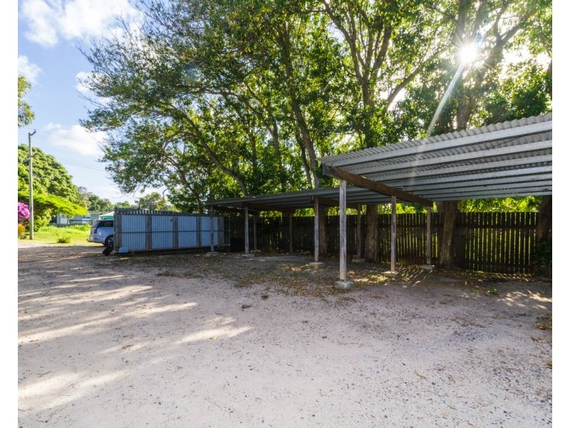 9 Kings Rd, Russell Island QLD 4184