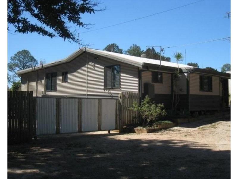 9 Kings Rd, Russell Island QLD 4184