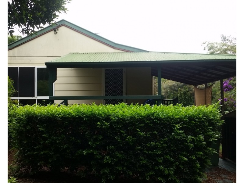 6 Parish St, Russell Island QLD 4184