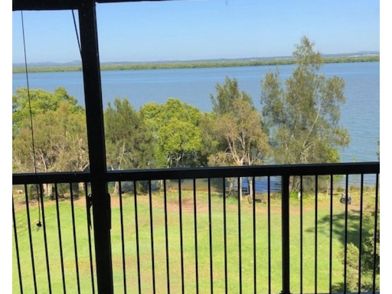 74 Deenya Pde, Russell Island QLD 4184