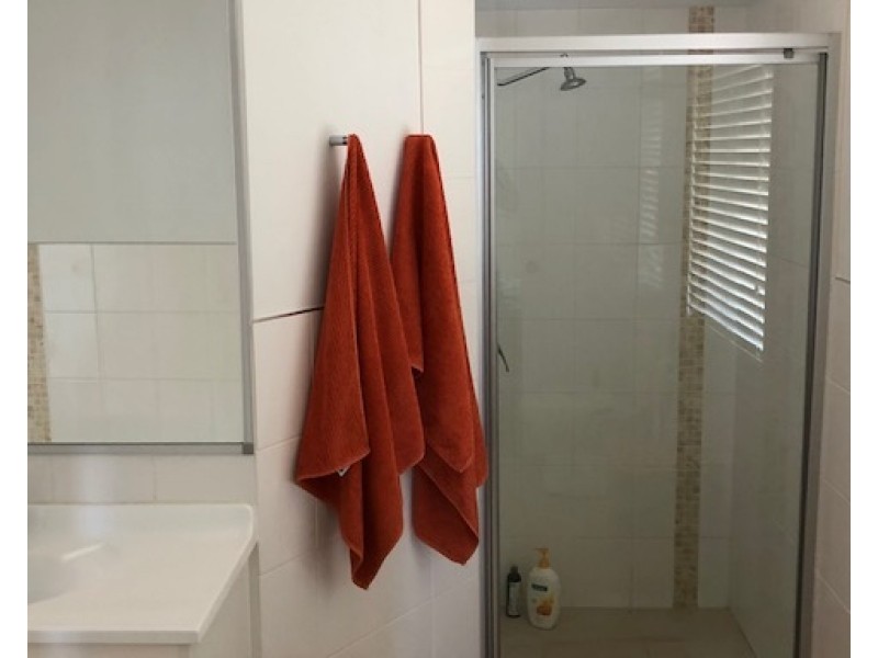 74 Deenya Pde, Russell Island QLD 4184