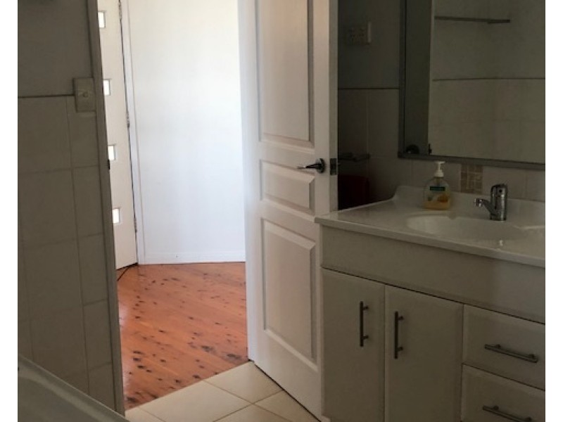 74 Deenya Pde, Russell Island QLD 4184