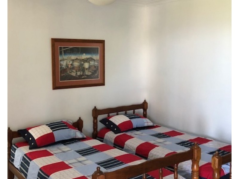 74 Deenya Pde, Russell Island QLD 4184