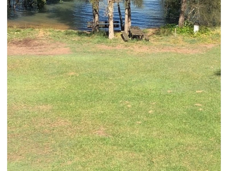 74 Deenya Pde, Russell Island QLD 4184
