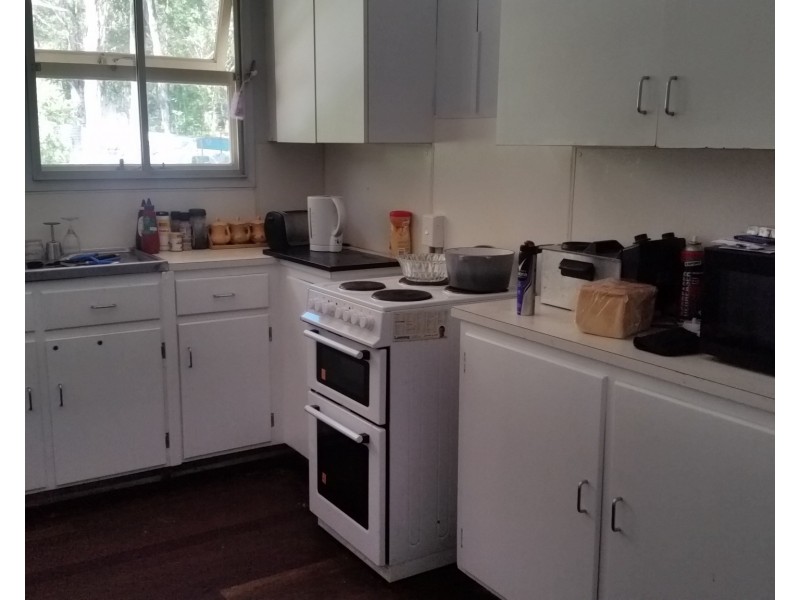 50 Deenya Pde, Russell Island QLD 4184