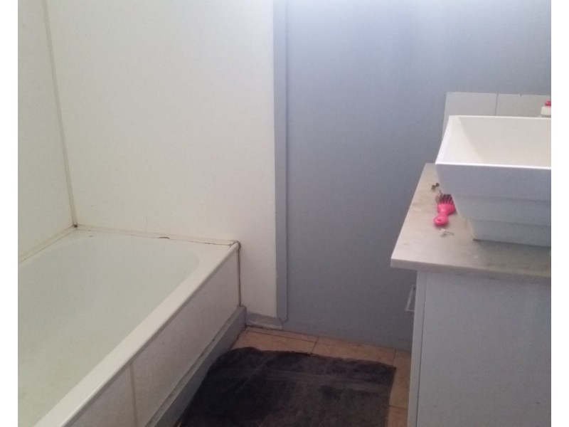 50 Deenya Pde, Russell Island QLD 4184