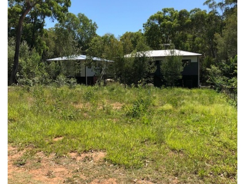 88 Laurel St, Russell Island QLD 4184