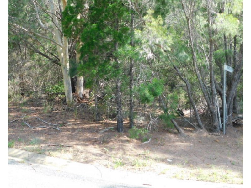 25 Seaview Street, Russell Island QLD 4184