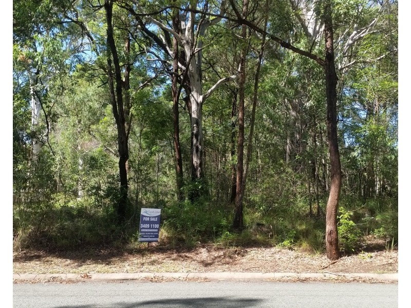 46 Shore St, Russell Island QLD 4184