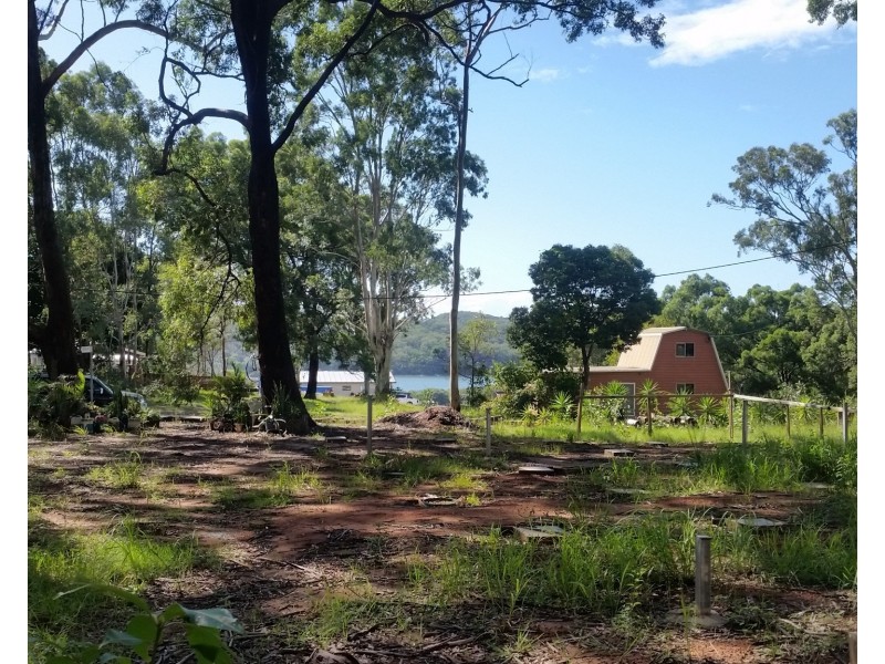 2-4 Oxley Av, Russell Island QLD 4184