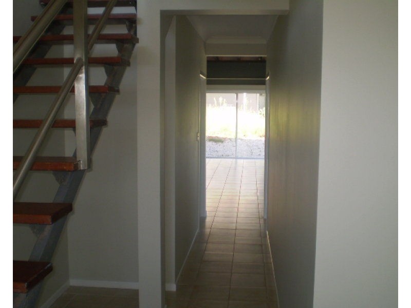 9 Dahlia Street, Russell Island QLD 4184