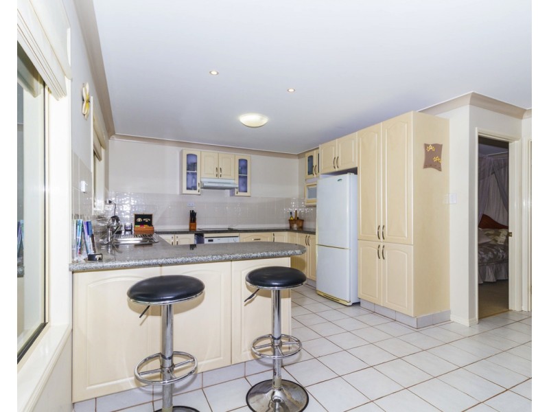 13 Gunsynd St, Russell Island QLD 4184