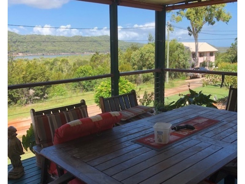 7 NAPLES, Russell Island QLD 4184