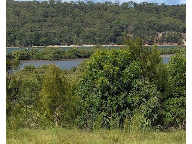 9 Naples Dr, Russell Island QLD 4184