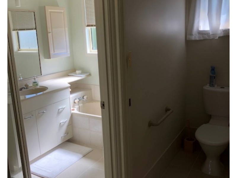 9 Naples Dr, Russell Island QLD 4184