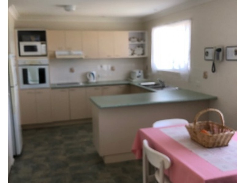 9 Naples Dr, Russell Island QLD 4184