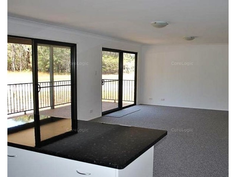 2 Crystal St, Russell Island QLD 4184