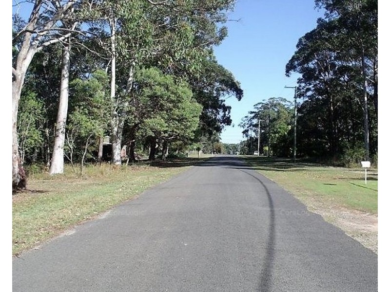 2 Crystal St, Russell Island QLD 4184