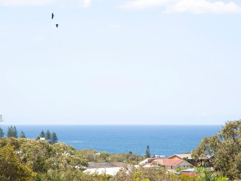 13 Queen Street, Moffat Beach QLD 4551