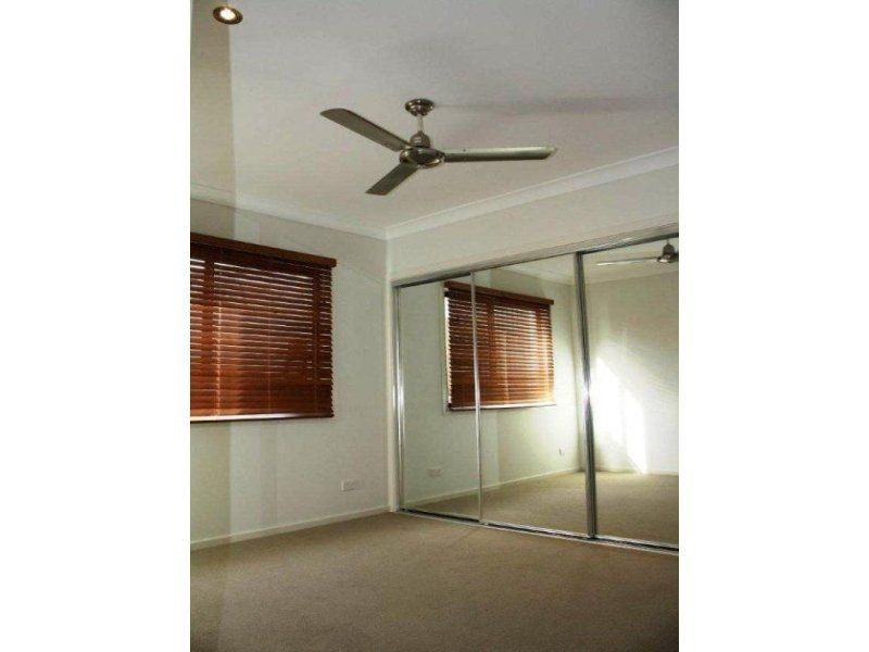 4 Tulipwood Court, Meridan Plains QLD 4551