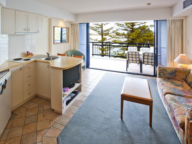 Unit 403/75 Golden Beach Esp, Golden Beach QLD 4551