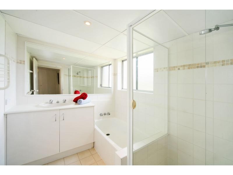 7/7 Mahia Terrace, Kings Beach QLD 4551