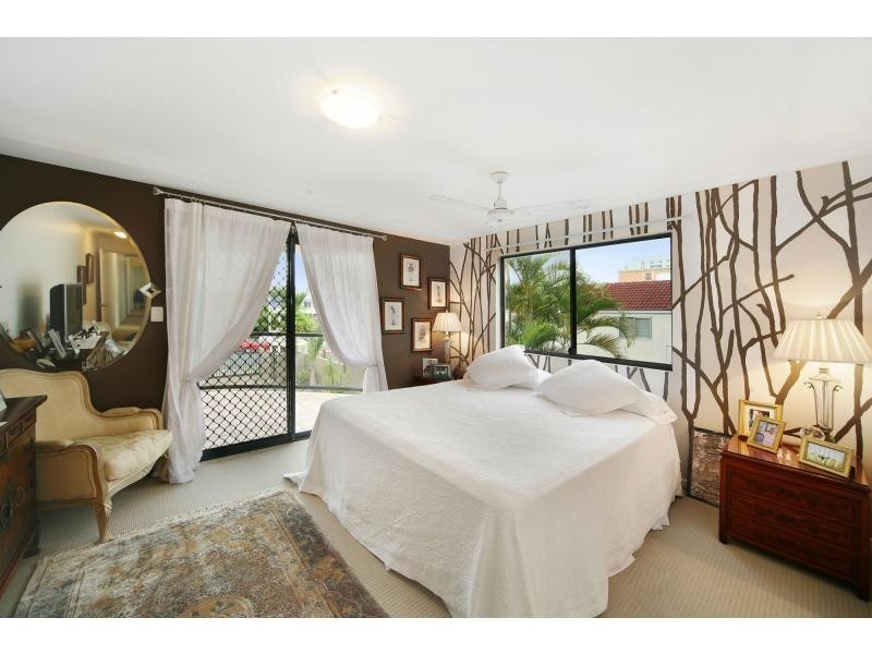 1/24 Maloja Avenue, Caloundra QLD 4551