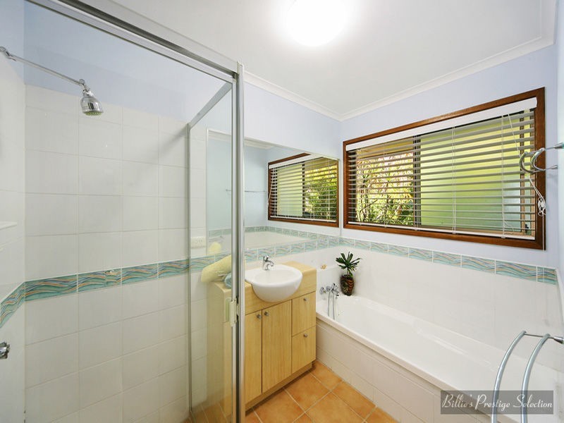 5 Tallowood Close, Little Mountain QLD 4551