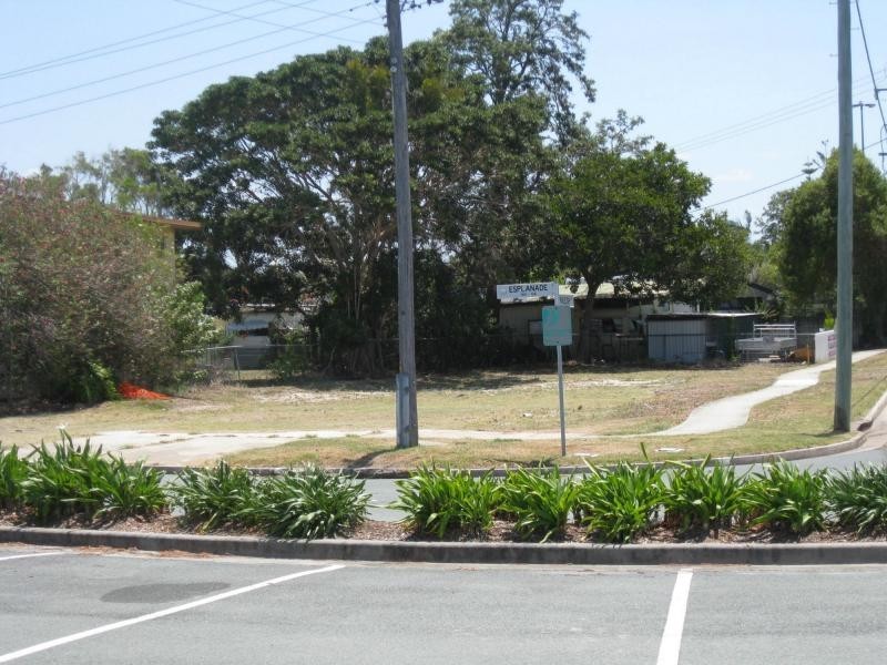 126 Golden Beach Esp, Golden Beach QLD 4551