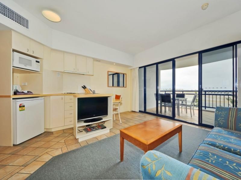 611/75 Golden Beach Esp, Golden Beach QLD 4551