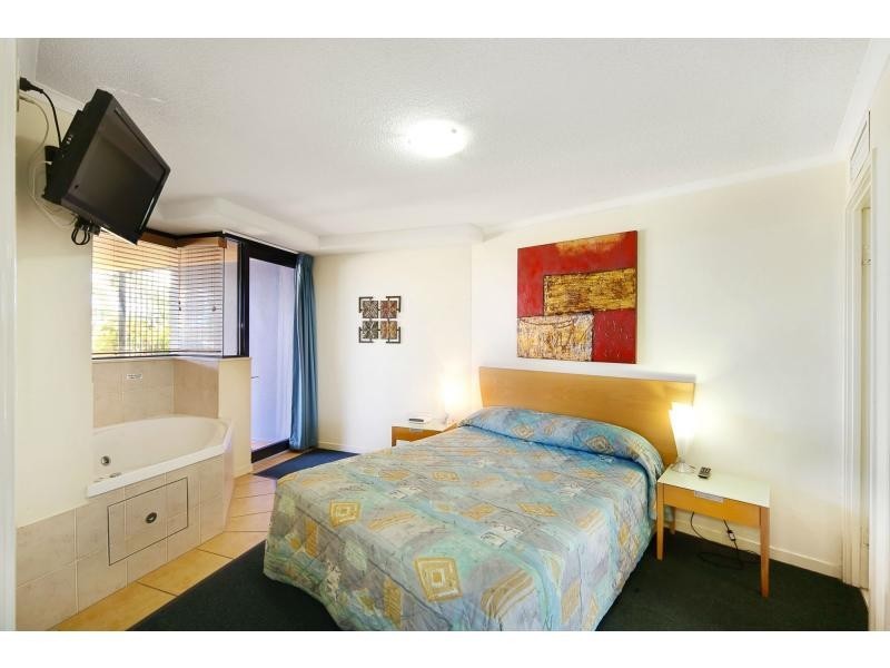 14/38 Bulcock Bch Esp, Caloundra QLD 4551