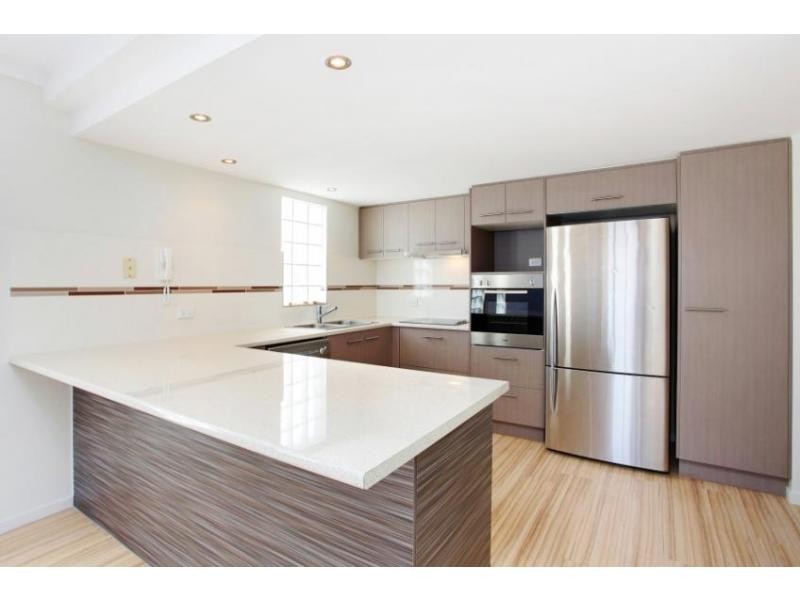 6/24 Maloja Avenue, Caloundra QLD 4551