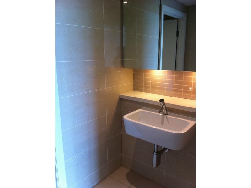 69 Shoreline Drive, Rhodes NSW 2138