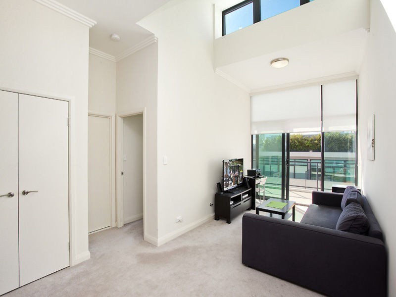 1 Timbrol Avenue, Rhodes NSW 2138