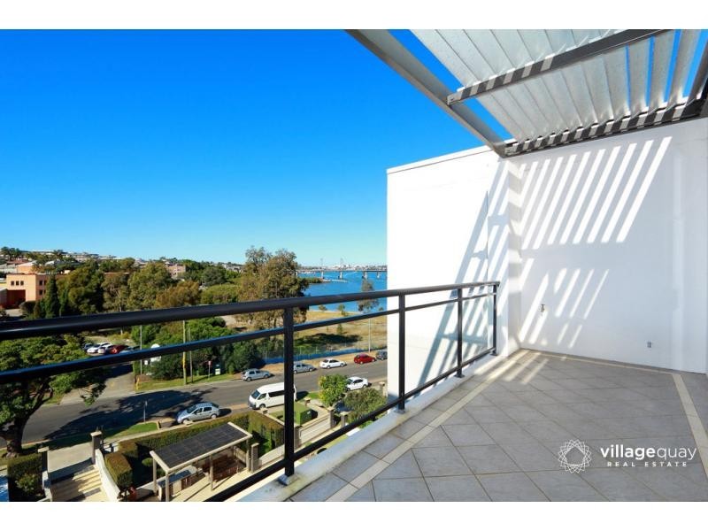 32/141 Bowden Street, Meadowbank NSW 2114