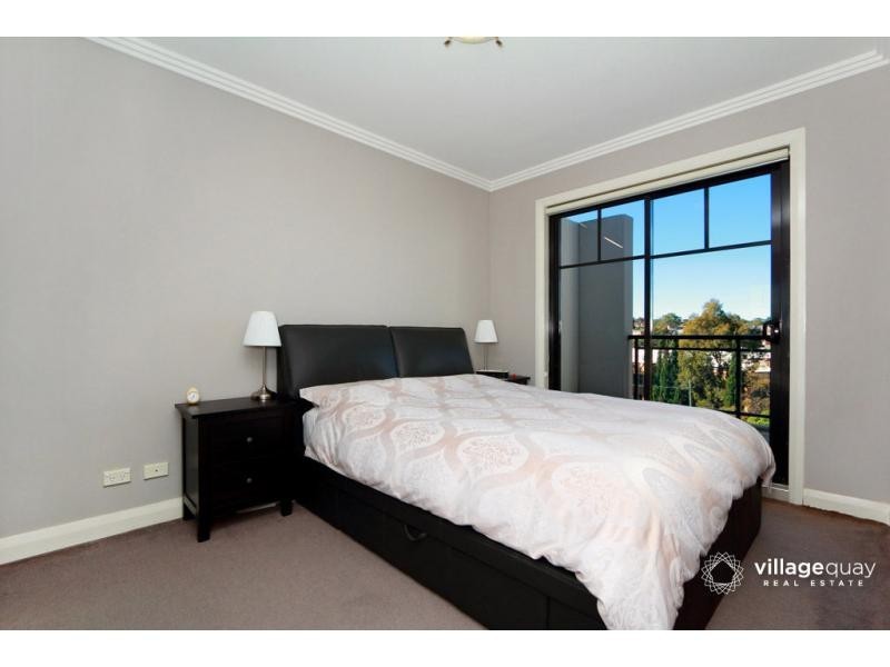 32/141 Bowden Street, Meadowbank NSW 2114