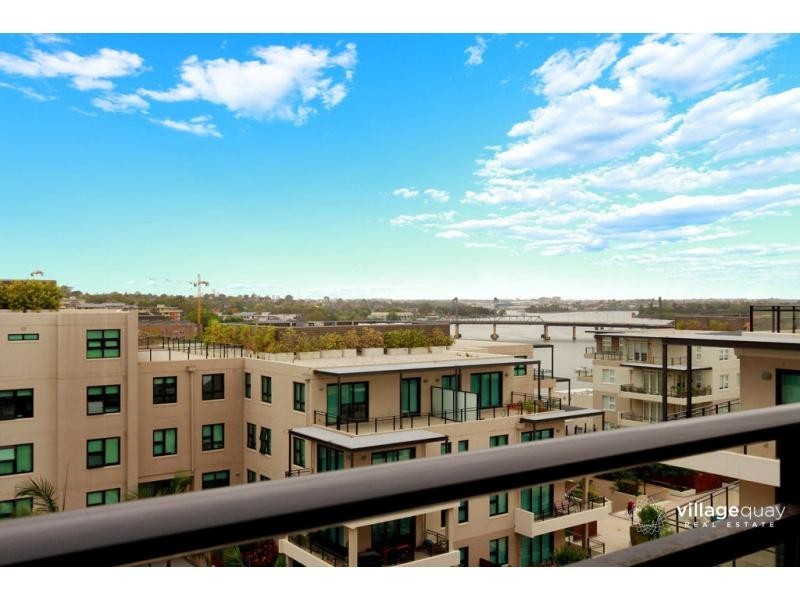 17/11 Bay Drive, Meadowbank NSW 2114