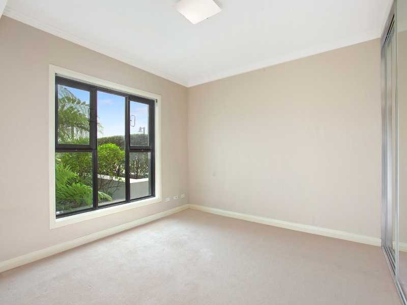 4/143 Bowden Street, Meadowbank NSW 2114