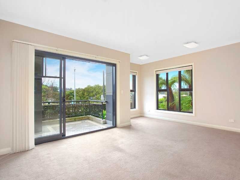 4/143 Bowden Street, Meadowbank NSW 2114