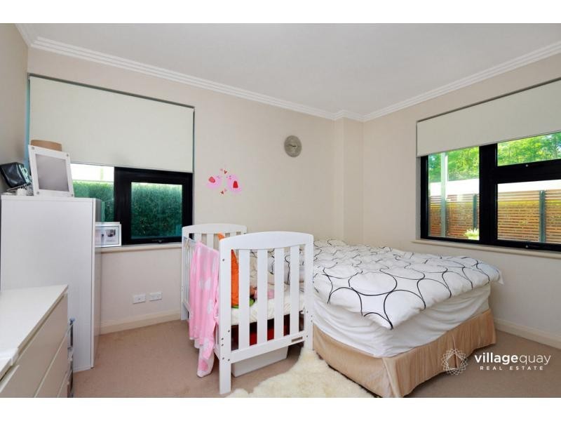 1/9 Bay Drive, Meadowbank NSW 2114