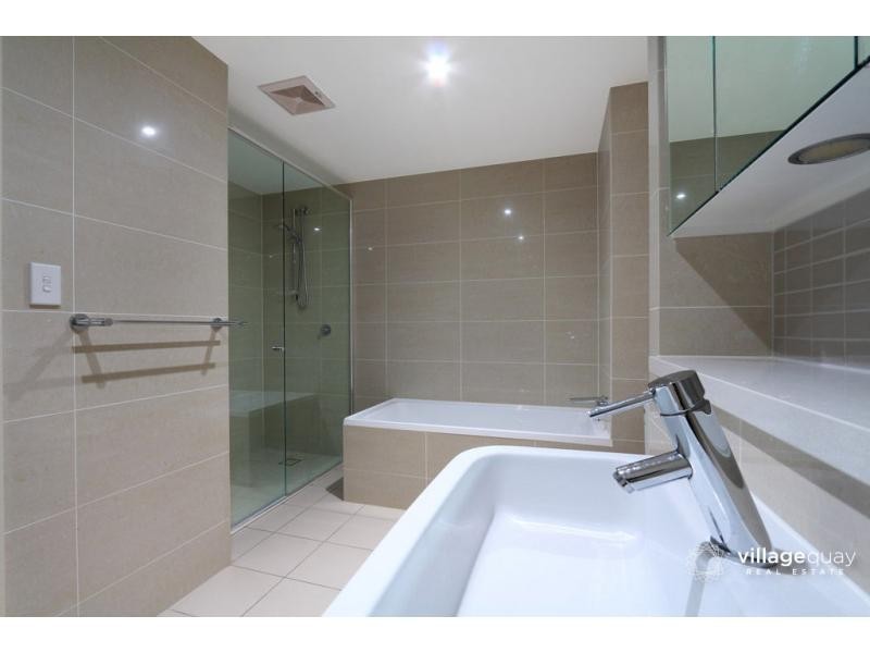 83 Shoreline Drive, Rhodes NSW 2138