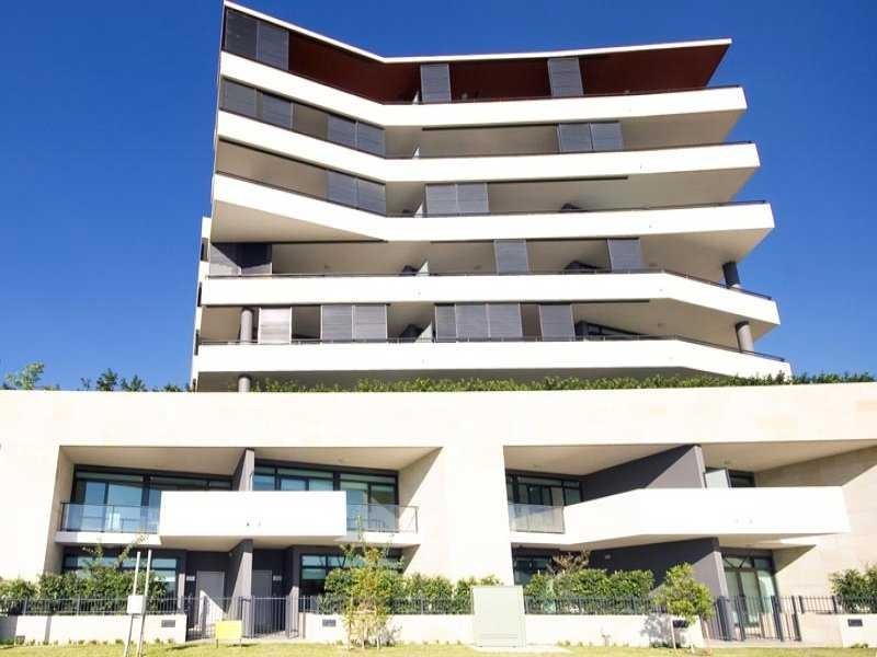 77 Shoreline Drive, Rhodes NSW 2138