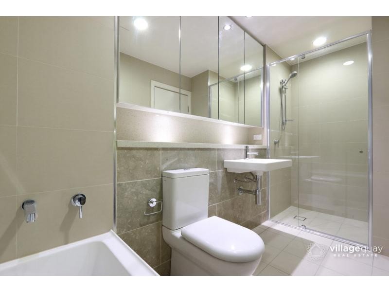 1/2 Timbrol Avenue, Rhodes NSW 2138