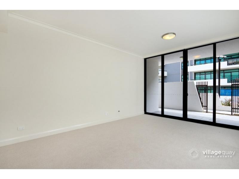 1/2 Timbrol Avenue, Rhodes NSW 2138