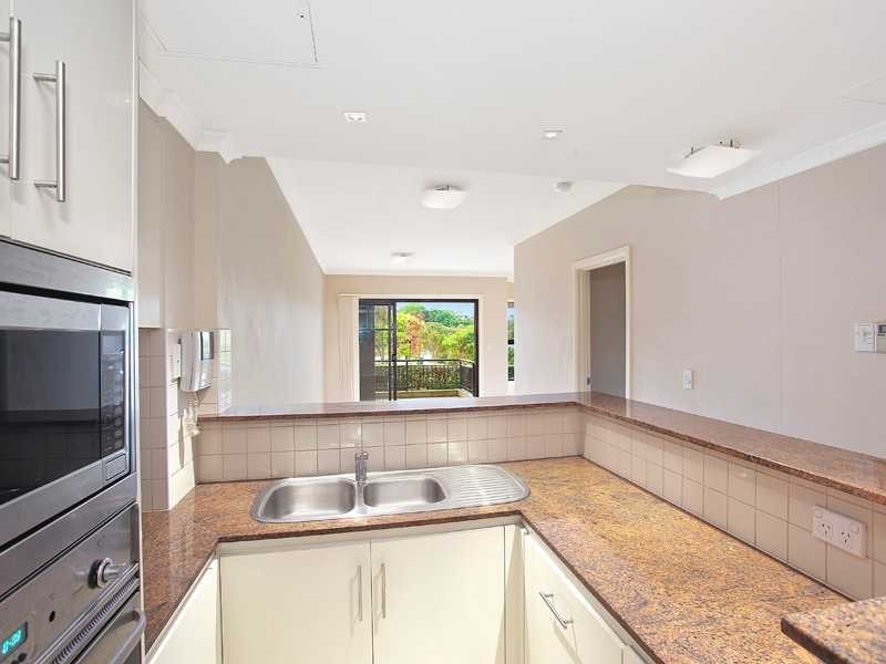 4/143 Bowden Street, Meadowbank NSW 2114