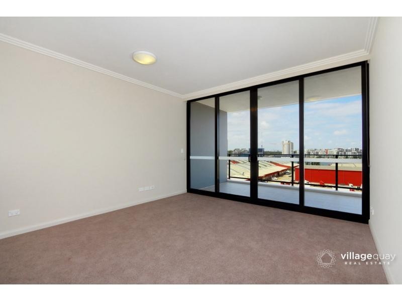 806/3 Waterways St, Wentworth Point NSW 2127