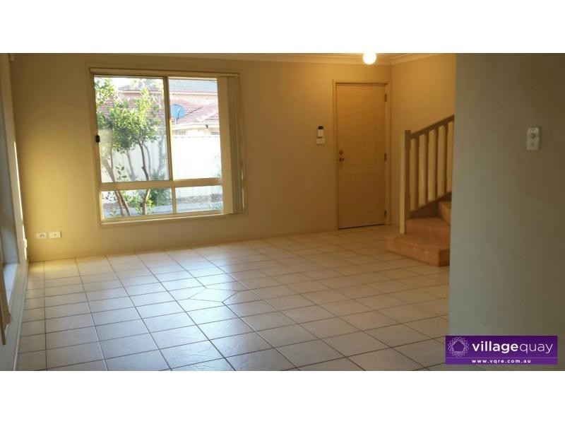 2/38 Bringelly Road, Kingswood NSW 2747