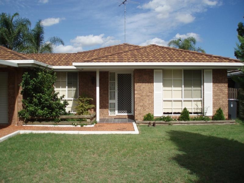 10 Morgan Pl, Bligh Park NSW 2756