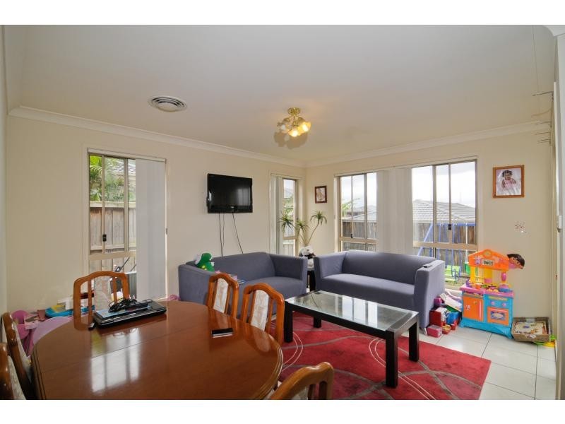 7/3 Montel Place, Acacia Gardens NSW 2763