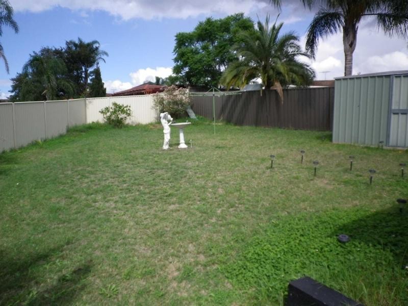 44 Gillian Crescent, Hassall Grove NSW 2761